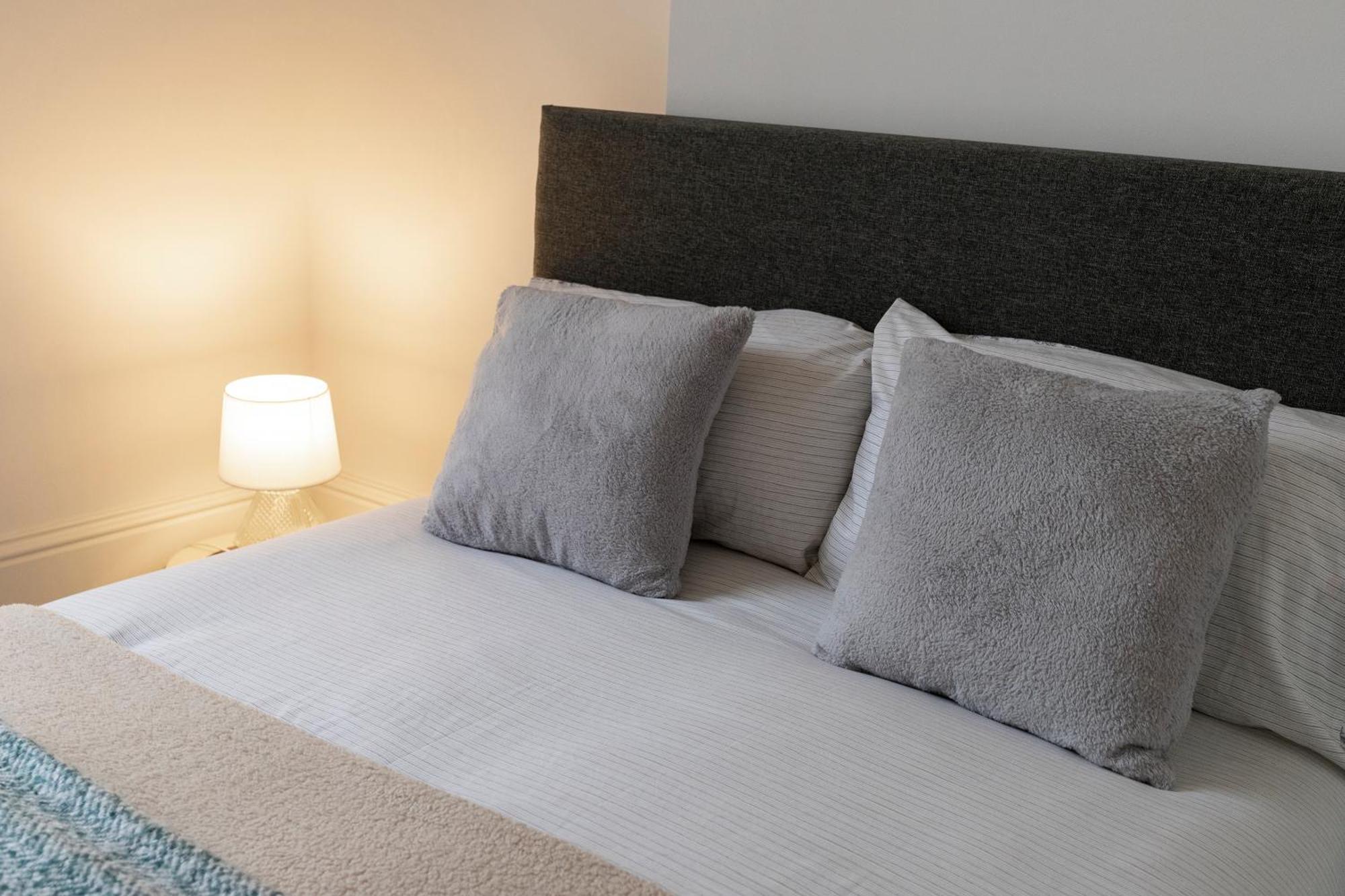 Seaside Serenity: Stylish Sea View Apartments In Herne Bay Exterior foto
